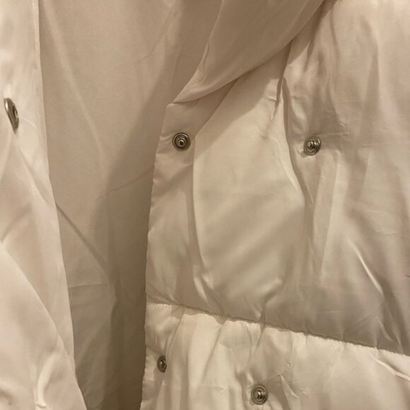 NWT LOFT Puffer Coat in WHITE - Picture 4 of 5